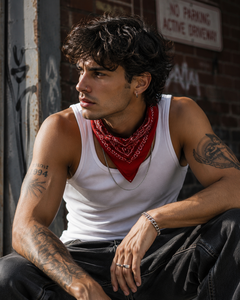 Bandana en coton respirant rouge vif pour hommes et femmes, foulard floral unisexe pour le streetwear quotidien, les voyages et les festivals - Product Image 4
