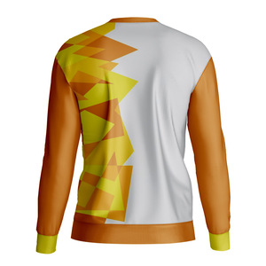 Camiseta interior personalizada de invierno para hombre, 100% poliéster, corte ajustado, cuello redondo, informal, a cuadros, manga larga. - Product Image 6