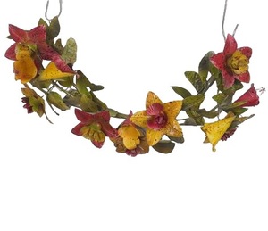 Guirnalda Navideña de Metal con Hojas, Hecha a Mano, Ecológica, Estilo Moderno, para Decoración Navideña y Regalos de Año Nuevo - Product Image 1