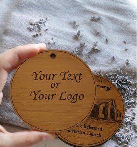 Adorno de Madera Colgante Moderno, Hecho a Mano, Personalizado, con Grabado, Decoración Navideña, Recuerdo - Product Image 6