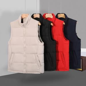 Custom OEM <b>Men</b> Loose Fit Hooded Puffer Vest Honeycomb Heat Lining Bodywarmer - Product Image 3