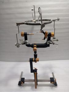 Sistema de Fijación de Cabeza para Neurocirugía Mayfield con Retractor de Abrazadera de Calavera de 3 Pines, Instrumento Quirúrgico de Acero Inoxidable para Reposacabezas, Manual - Product Image 5