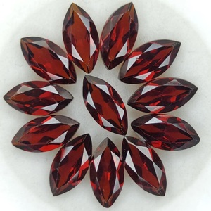 Pierre précieuse grenat du Mozambique authentique, pierre brute de qualité supérieure, grenat facetté taille marquise pour bagues, boucles d'oreilles et bijoux - Product Image 1