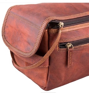 Trousse de Voyage Médicale en Cuir avec Compartiments Zippés, Sacs de Rangement Durables Marron Style Vintage Grande Capacité pour Hommes et Femmes - Product Image 2