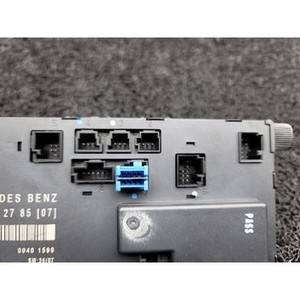 300 ECU y Módulos de Computación Usados 2118702785 - Product Image 3