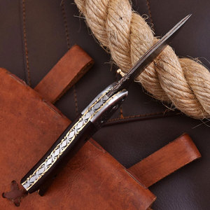 Couteau pliant de luxe fait main en acier Damas cuivré avec poignée en bois de rose et poussoir de pouce, couteau de poche EDC de 7 pouces avec poussoir de verrouillage en acier gravé - Product Image 3