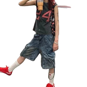 กางเกงยีนส์ขาสั้นสีน้ำเงินสไตล์วินเทจทรงหลวมสำหรับผู้หญิง ปี 2025 กางเกงขาสั้นทรงโอเวอร์ไซส์ขาดๆ สไตล์อีโม - Product Image 1