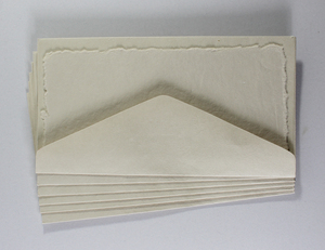 New Style Greeting Card Gift Envelope 250 Gsm Deckled Edge Card With Matching Envelop Recycled Handmade Paper - Product Image 4