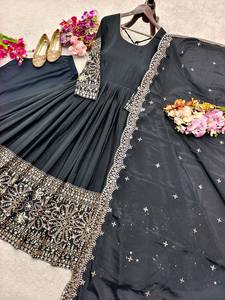 Women Traditional Black Silk Salwar Kameez With Embroidered Dupatta Floor-Length Loose Fit <b>Wedding</b> Wear India Pakistan Style - Product Image 4