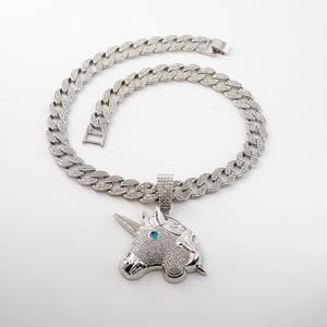 Pendentif Licorne Hip Hop en Strass avec Chaîne Cubaine de 15 MM, Bijoux de Rappeur, Collier en Gros Prêt à Expédier - Product Image 2