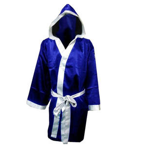 Bata de Boxeo Profesional de Tela Satinada con Bordado Personalizado y Sublimación para Entrenamiento de Boxeo, Karate y Gimnasio - Product Image 3