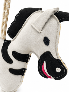 Juguete de Cebra para Caballos de Cuero Suave y Duradero de Horsekraft, Fabricante Indio, con Cuerda Flexible y Segura, Color Gris Claro, en Caja - Product Image 3