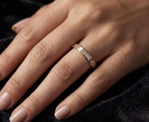 Anillo de Compromiso Solitario de Lujo con Diamante Cultivado en Laboratorio, Corte Esmeralda, Oro Amarillo Sólido de 18K, Diamante Blanco de 1.3ct, Certificado IGI, para Mujer - Product Image 6