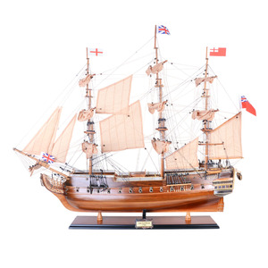 T191 - HMS Surprise OMH, Maqueta de Barco Deportivo de Madera Hecha a Mano, Detalles Grabados, Impresión Digital, Ecológica, para Armar en Casa - Product Image 1