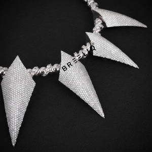 Collar con Colgante de Dientes y Garras, Cadena Hip Hop para Hombre con Diamantes Cultivados en Laboratorio en Oro Blanco de 14 Quilates - Product Image 4