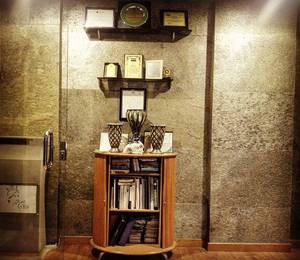 Golden Slate Stone Veneer Flexible <b>Wall</b> <b>Cladding</b> Eco Friendly Lightweight Natural Stone <b>Panel</b> for <b>Interior</b> Kitchen Bathroom - Product Image 1