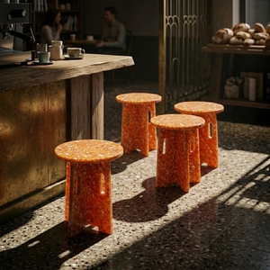 Taburete Otomano Moderno y Contemporáneo, Plegable, Modular, Apilable, Portátil, Hecho de Plástico Reciclado, Sostenible, Duradero y Multifuncional - Product Image 3