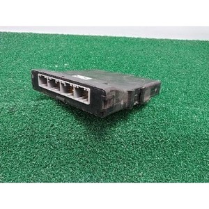 ECUs et modules informatiques d'occasion pour Camry 8968106040 - Product Image 3