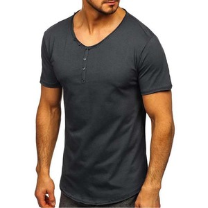 Camiseta Casual para Hombre, Cuello en V Profundo, Color Gris Carbón, con Botones Blancos, 100% Algodón, Anti-Pilling y de Secado Rápido - Product Image 4