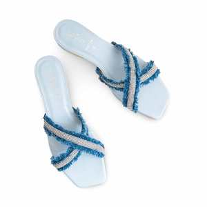 Zapatilla deportiva formal para mujer azul cielo FR8324 - Product Image 1