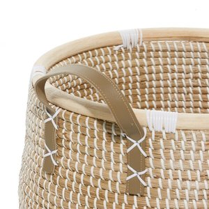 Hot Selling <b>Rustic</b> Round Seagrass Basket Eco Friendly Handmade Multifunctional Laundry Storage Organizer for Home - Product Image 6