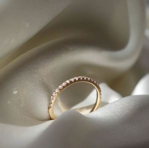 Anillo de Eternidad con Moissanita Tallada, Plata de Ley 925 Bañada en Oro, Anillo de Compromiso y Boda de Lujo, Apilable, para Aniversario - Product Image 3