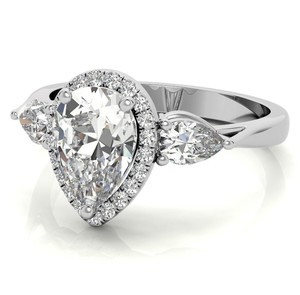 Anillo de compromiso y boda solitario de moissanita con corte de pera y engaste de puntas, de plata de ley chapada en oro blanco, certificado - Product Image 3
