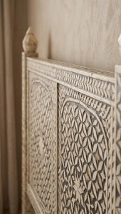 Cama de Madera de Ratán Tallada, Diseño Tradicional, Tamaño King, para Juego de Dormitorio - Product Image 3
