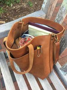 Sac fourre-tout unisexe en cuir véritable fait main avec fermeture éclair, style vintage, grande capacité pour les voyages et l'usage quotidien - LTB-0287 - Product Image 2