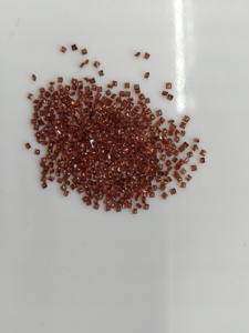 Pierre naturelle de grenat rouge taillée en carré de 1,50 mm, en vrac, pour la fabrication de bijoux de mode et d'accessoires faits main sur mesure - Product Image 4
