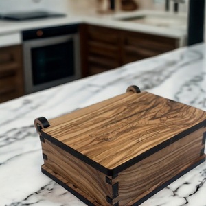 Juego de Dominó Doble Seis de Madera de Colores ILAHI, 28 Piezas, Ecológico, Tallado y Grabado, Diseño Antiguo, Caja Rectangular Alta de Madera - Product Image 2
