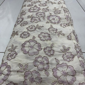 Fournisseur en gros de tissus en soie brodés de perles, fabricant de tissus en soie brodés de perles en Inde, tissu en soie brodé avec des perles - Product Image 2