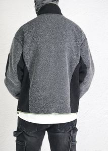 Veste universitaire noire unisexe de qualité supérieure avec poches multi-zippées, laine épaisse, coton épais, col montant, saison d'hiver, vente en gros appropriée - Product Image 5