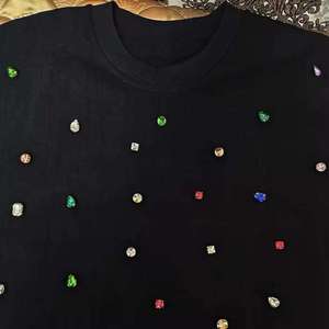 เสื้อยืดคริสตัลเพชรระดับพรีเมียม น้ำหนักเบา แฟชั่นลำลองสำหรับผู้ชาย ผ้าฝ้ายนุ่ม สั่งทำได้ แขนสั้น แต่งกลิตเตอร์ สไตล์สตรีทแวร์ - Product Image 4
