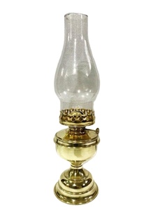 Lámpara de aceite alemana grande de latón decorativo con chimenea - Product Image 2