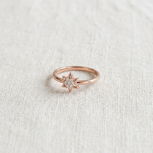 Anillo de Oro Rosa con Diamantes en Forma de Estrella, Corte Ovalado, Moderno, Romántico, Floral, para Mujer - Product Image 3