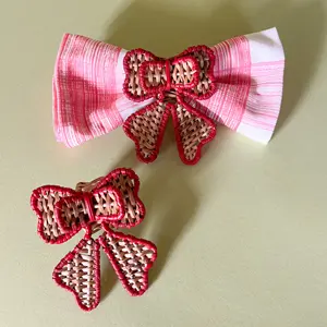 Lot de 4 anneaux de serviette en rotin tressé avec bordure rouge, porte-serviettes tissé, boucle de serviette tressée – Vente chaude - Product Image 1