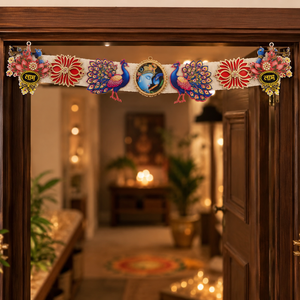 Décoration de porte artisanale en acrylique, motif Krishna, paon et lotus, style Bandhanwar Toran, pour fêtes, mariages, Pooja et décoration intérieure. - Product Image 3