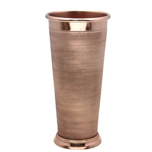 Bougeoir en métal avec échantillon en métal doré, pot à bougie décoratif de vacances, imprimé européen fait main, décor de mariage - Product Image 1