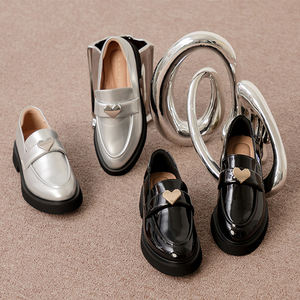 Mocasines de Plataforma con Tacón Grueso de Charol para Mujer Ann'S, Zapatos de Moda con Hebilla de Corazón - Product Image 2