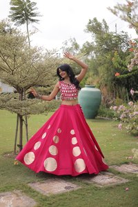 Lehenga Choli Tradicional Romano de Seda para Mujer con Adorno Redondo de Gota, Vestido de Fiesta para Boda - Product Image 3