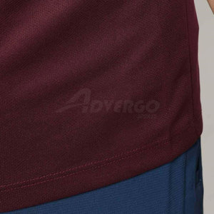 เสื้อยืดดีไซน์ล่าสุด ผ้าฝ้าย 100% สำหรับผู้ชาย สวมใส่สบายๆ สีตามสั่ง ทรงหลวม พิมพ์ลาย พร้อมโลโก้ตามสั่ง - Product Image 4