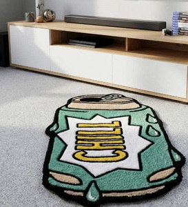 Tapis moderne en laine tuftée à la main en forme de canette de soda unique, doux et moelleux, accent pop art pour la décoration de chambre et de salon - Product Image 1