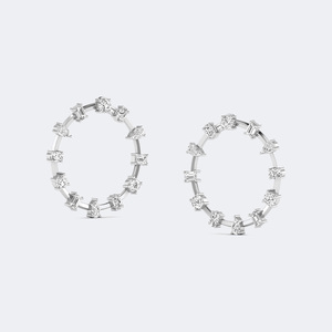 Boucles d'oreilles créoles ouvertes serties de diamants de formes variées, 0,70 CTW - Product Image 2