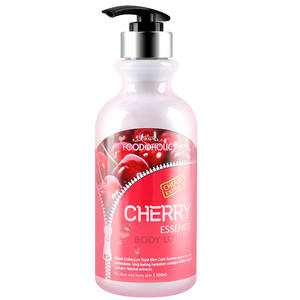 FOODAHOLIC ESSENCE LOTION POUR LE CORPS À LA SAVEUR DE CERISE 500ml Crème hydratante coréenne pour le corps - Product Image 1
