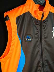 Chaleco Deportivo Personalizado PUFFIN SPORTS, Sin Mangas, con Franjas, Secado Rápido, Transpirable, Impresión por Transferencia de Calor, con Cierre - Product Image 4