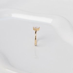 แหวนเพชรทรง Asscher 1 กะรัต เพาะเลี้ยงในห้องปฏิบัติการ สี F ความสะอาด VVS2 รับรองโดย IGI ทองคำ 14K สีเหลือง แหวนหมั้นเพชรเม็ดเดี่ยว เครื่องประดับสุดหรู - Product Image 2