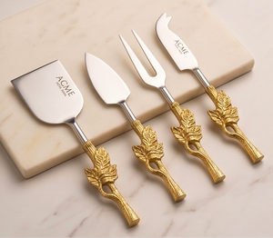 Juego de servidores de queso y charcutería Golden Leaf con mango de latón, hoja plateada espejada resistente al óxido, de la mejor calidad para fiestas y hoteles. - Product Image 1