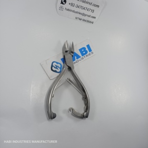 Cortauñas Profesional de Acero al Carbono con Cuchilla Curva de Apertura Ancha y Afilada - Opción de Logotipo Personalizado - Para Uñas Gruesas y Cuidado del Bebé - Product Image 5