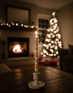Vela Cónica de Cera de Soja Pintada a Mano con Diseño de Flor de Durazno y Base de Cerámica para Bodas y Navidad - Product Image 2